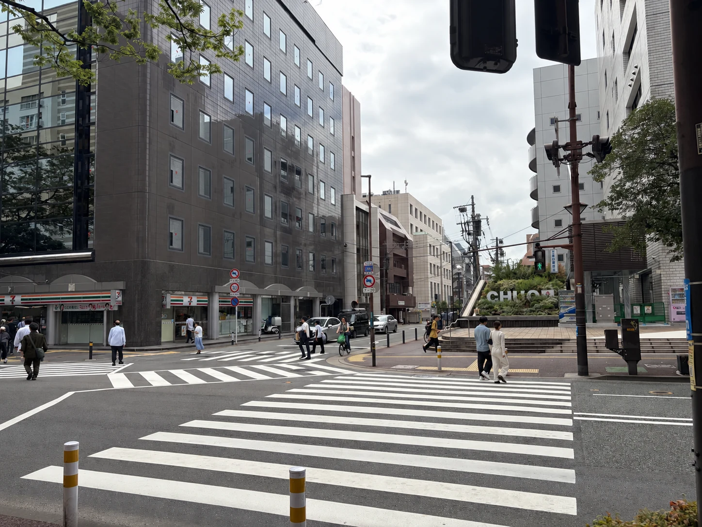 中央区役所付近から見た事務所周辺